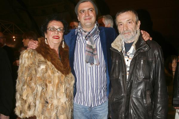 SINE, LJUBI TE MAJKA, SAMO NEMOJ DA BUDEŠ... Sergeju je ona najveća podrška, a uputila mu je HIT SAVET