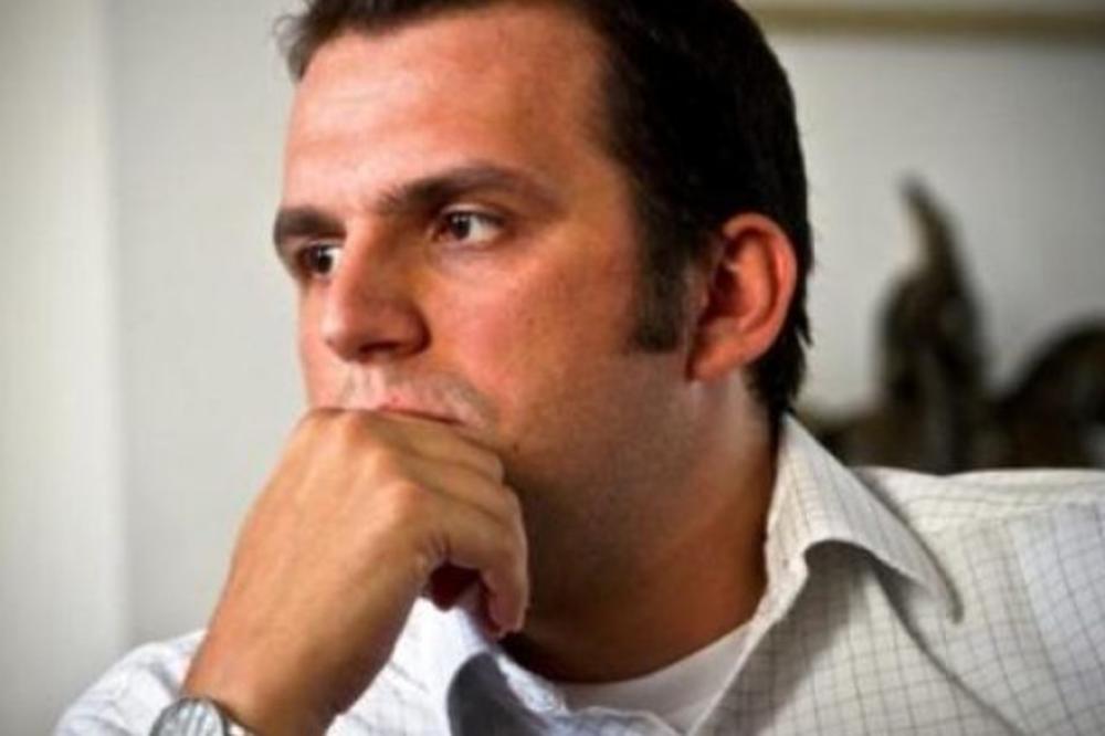 SINU IBRAHIMA RUGOVE PRETI OZBILJNA ROBIJA: Preprodavao VIZE i silno se OBOGATIO, a s njim PALI i MINISTRI