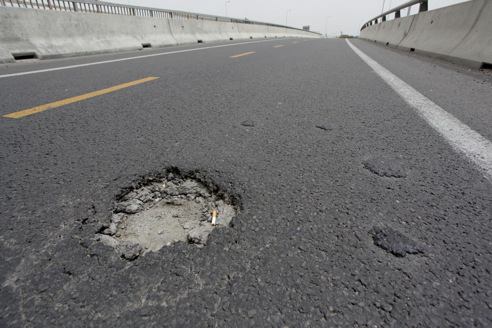 EVO KAKO DA NAPLATITE ŠTETU NA AUTOMOBILU OD RUPE NA PUTU! Detaljno UPUSTVO!