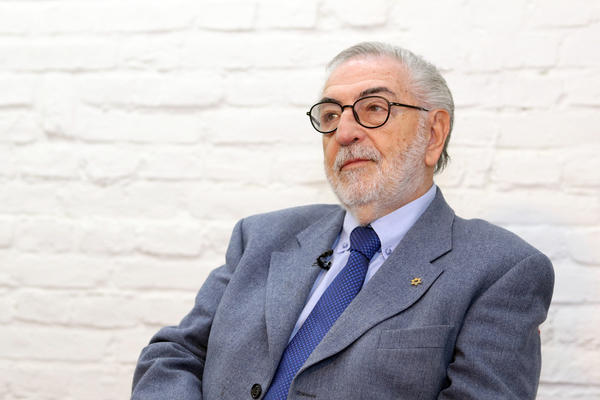 NEĆAK JE KAO DEČAK PREŽIVEO HORORE HOLOKAUSTA U SRBIJI: Porodica mu je stradala, a kaže da ZLO MOŽE DA SE PONOVI