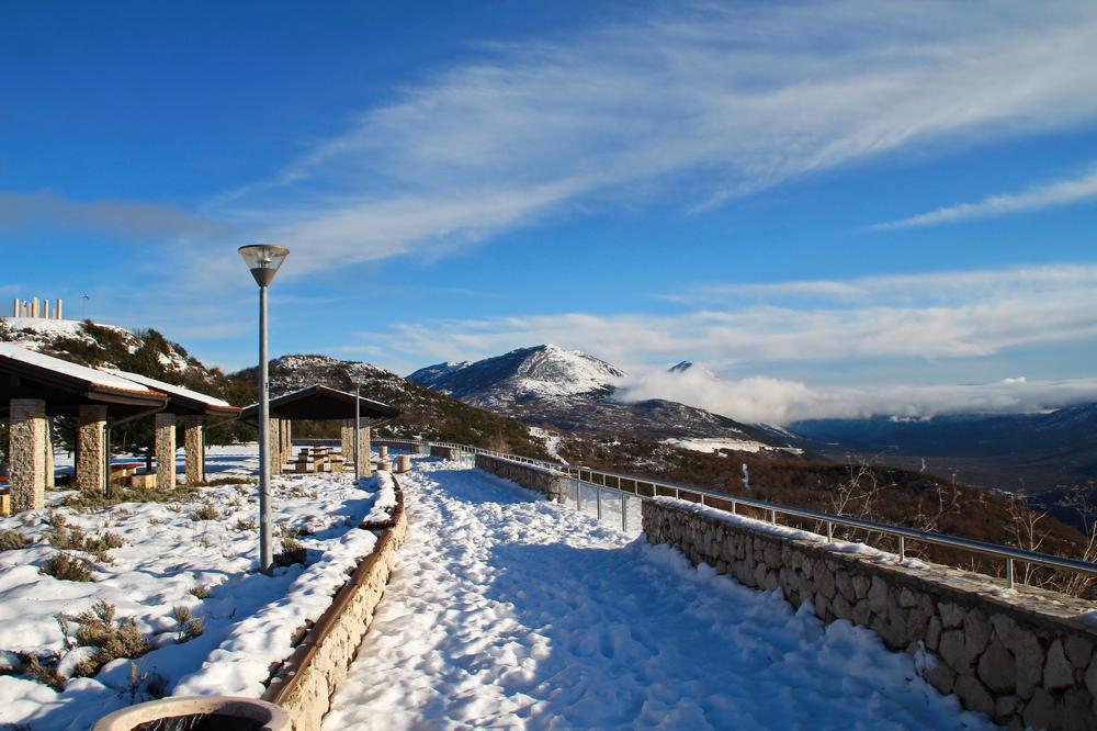 STIŽE NAM OPASNOST ZBOG KOJE JE IZDATO UPOZORENJE: Za vikend nas očekuje nagla promena vremena!