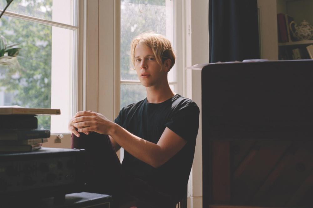 DAN ZALJUBLJENIH U BEOGRAD STIŽE RANIJE: Tom Odel sutra u Hali sportova!