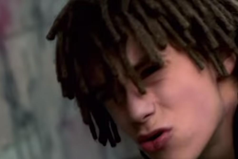 IZNENADA U 35. GODINI: Poznati reper preminuo usled posledica srčanog udara!