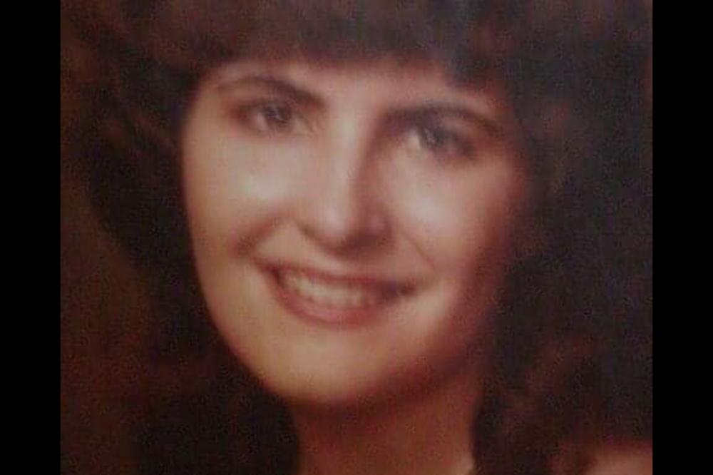 OVA ŽENA SE ONESVESTILA ISPRED CRKVE: Kada se probudila u bolnici, shvatila je da se vratila 40 GODINA KROZ VREME!