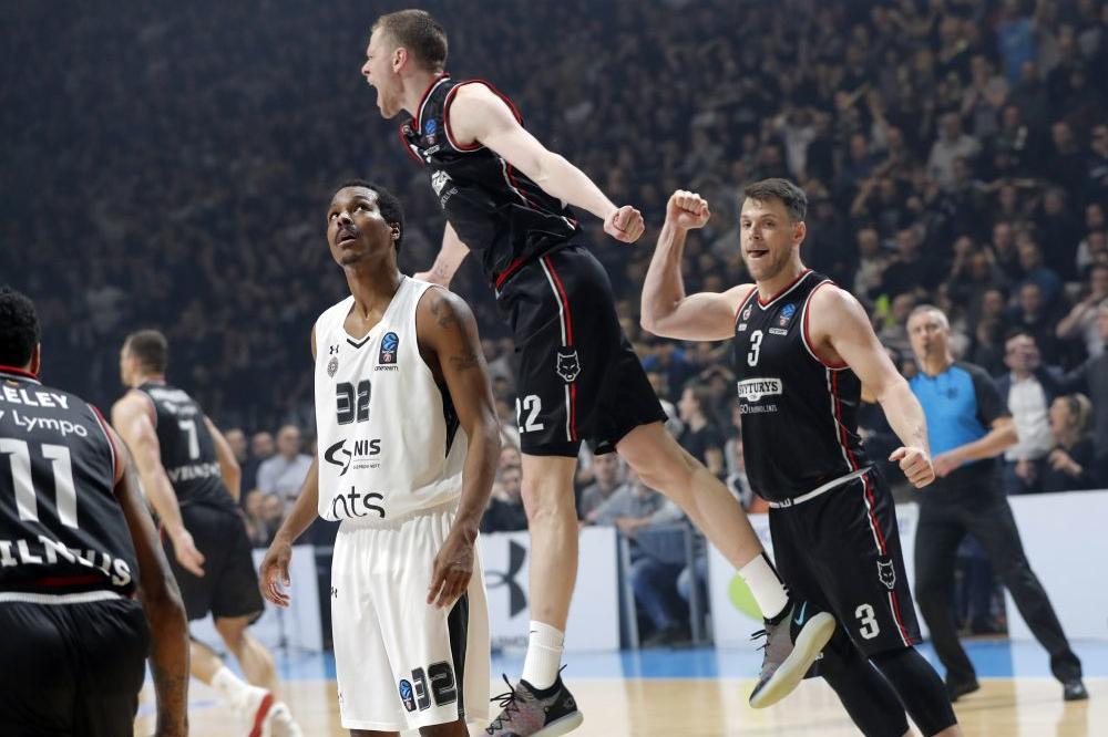 OGLASILO SE NOVO POJAČANJE PARTIZANA: Parahuski je imao poruku za sve Grobare!