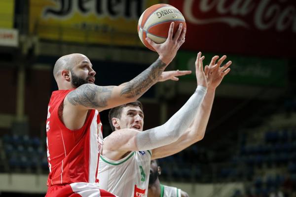 ČOVIĆ DELIO ASISTENCIJE, RISTIĆ DOMINIRAO: Zvezda perfektna - OKK Beograd deklasiran!