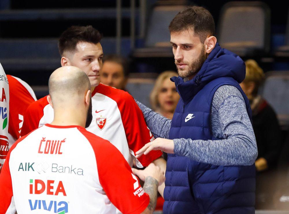 Perperoglu sa saigračima  