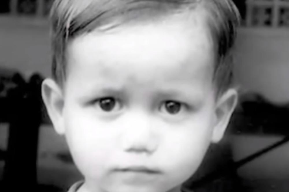 ODUZELI SU JOJ DETE KAD JE BILA TINEJDŽERKA: Posle 48 godina, na internetu je saznala ISTINU O SVOM SINU! (VIDEO)