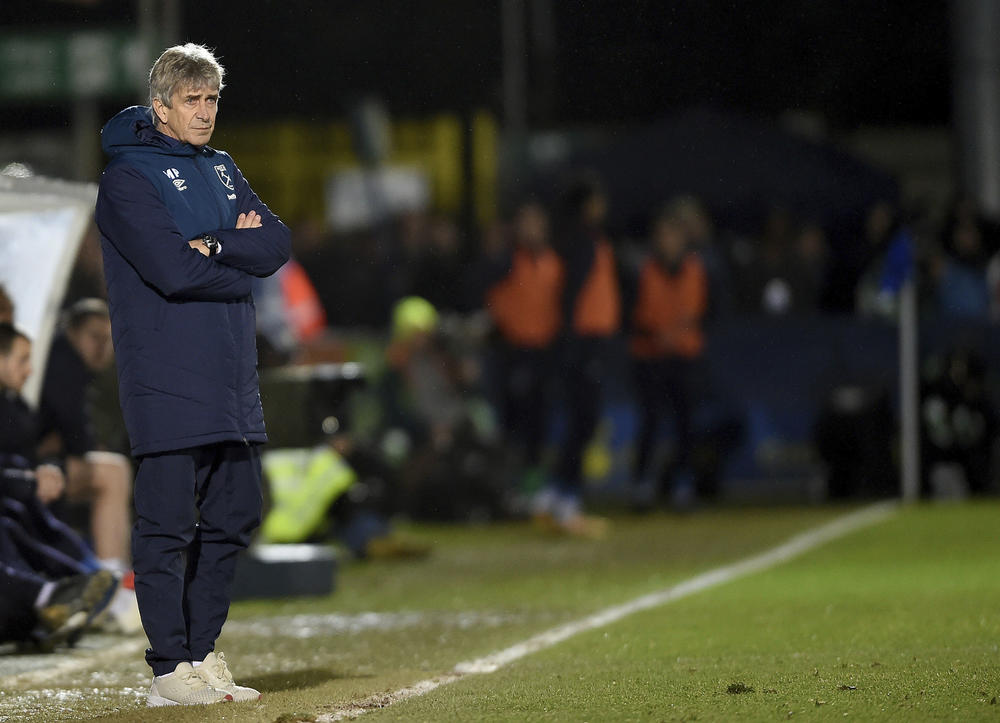 Manuel Pelegrini, trener Vest Hema  