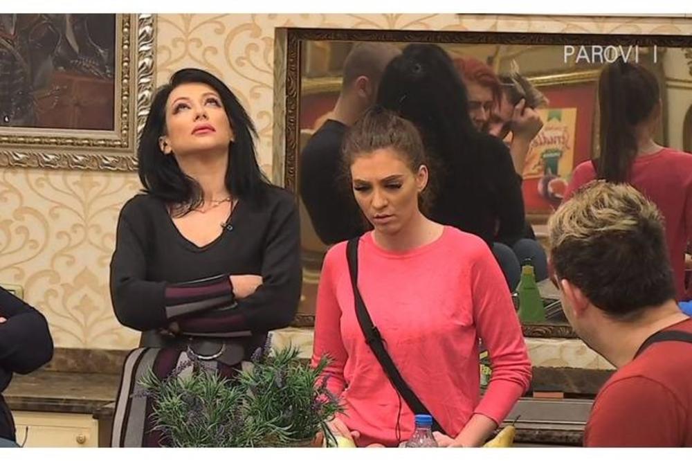 TELEFONSKI POZIV KOJI DIŽE PRAŠINU: Gledateljka prenela poruku Izabeli i onda se ustremila na Šmizlu!