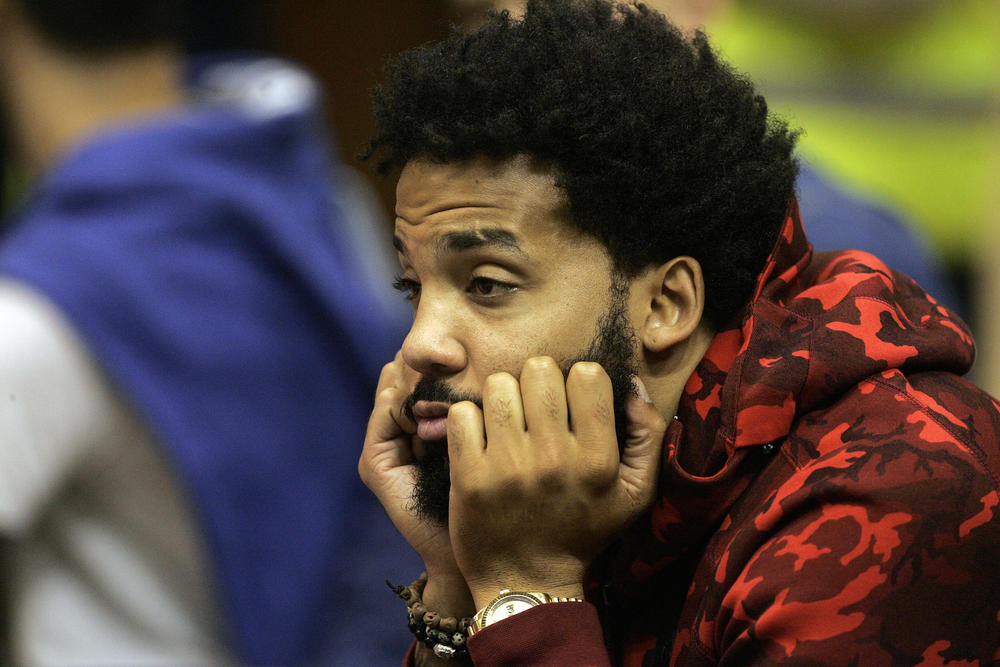 Izgleda ne može bez 'vutre'