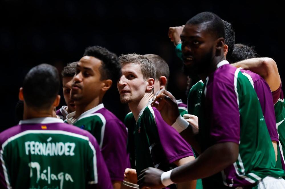 FIBA U VELIKOJ OFANZIVI: Vrbuju španskog velikana i pola ACB lige!