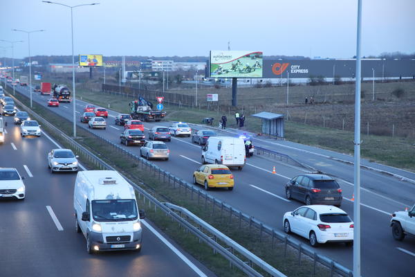 OVOG VIKENDA DOBRO OTVORITE OČI NA PUTEVIMA! AMSS apeluje na vozače, a EVO I ZAŠTO