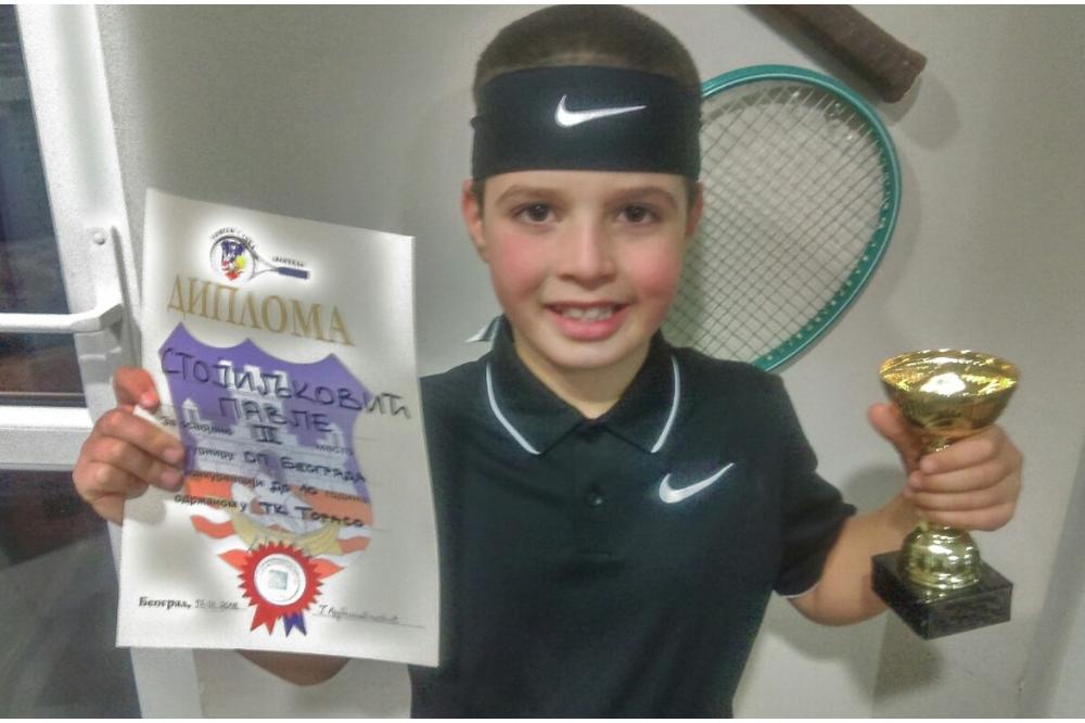 OVAJ DEČAK MOŽE DA POSTANE NOVI NOVAK ĐOKOVIĆ: Pavle (9) je karijeru počeo sa 5 godina, a VEĆ JE PRVAK SRBIJE