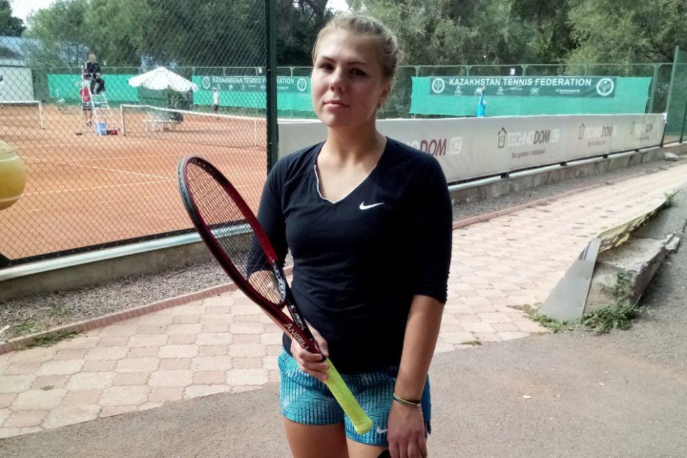 MLADA TENISERKA ŽESTOKO RASPALILA PO TENISKOM SAVEZU: Ovde možeš da uspeš samo ako si deo mafije!