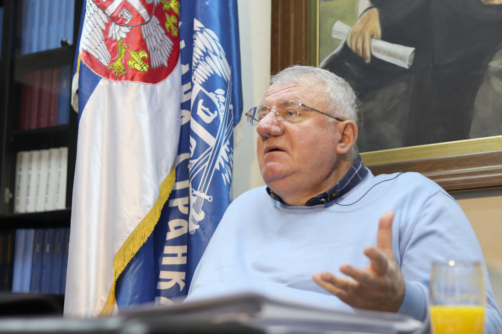 UZ JUTKU SAM, MARIJA HOĆE DA SE LAKO DOKOPA BEOGRADA! Šešelj najstrašnije izvređao Mariju - Milutinovu ŽRTVU