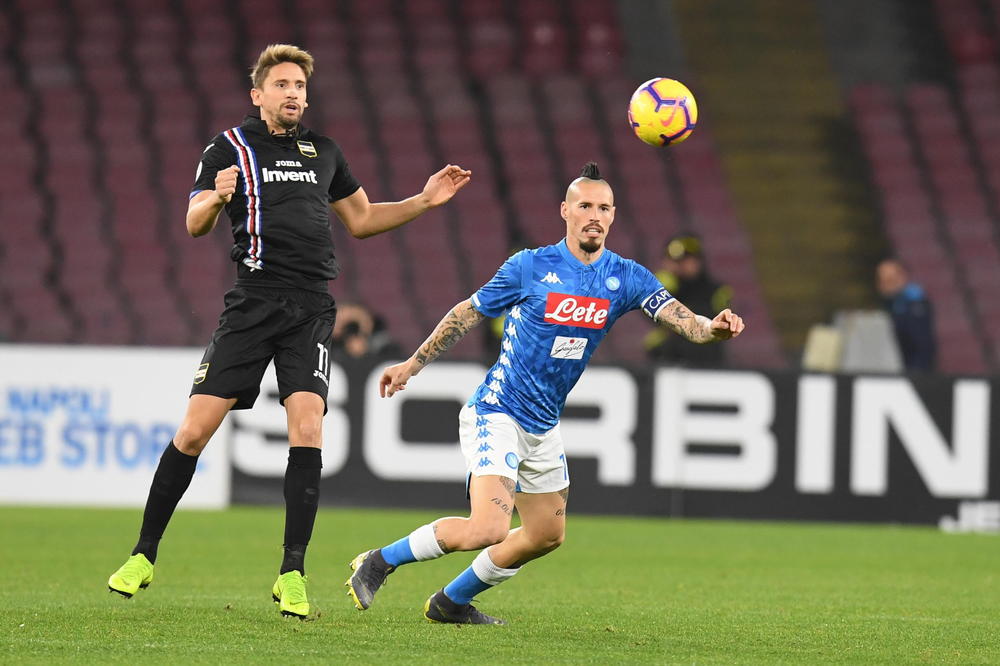 ONI MU NAPRAVILI OPROŠTAJNU ŽURKU, A ON NIJE OTIŠAO: Legenda ostaje u Napoliju posle obrta u transferu!