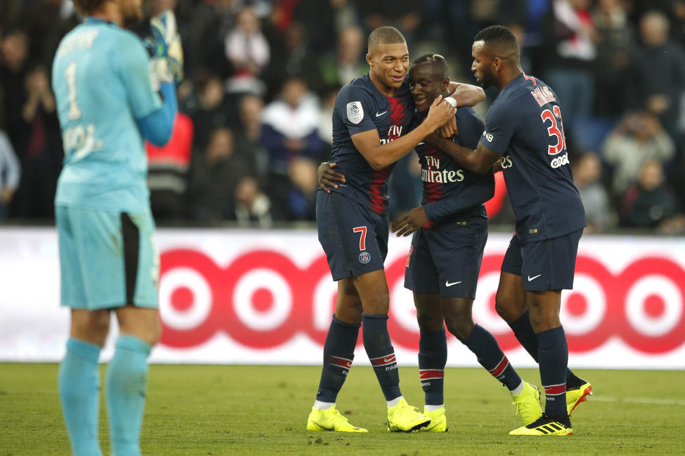 KAKAV TRANSFER U KOMŠILUKU: Pre mesec dana igrao s Nejmarom i Mbapeom u timu, a sad stigao u Hrvatsku!