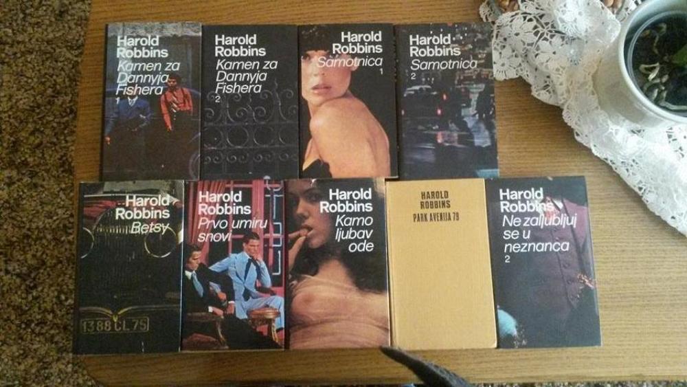 Romani Harolda Robinsa bili su efikasna zaštita mozga od Odbrane i zaštite