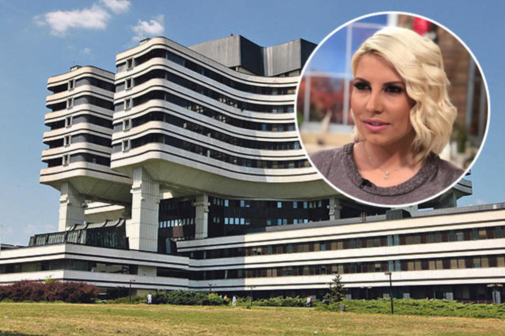 OPERACIJU RUKE GLEDALO JE 30 LJUDI! Šta će dalje lekari raditi sa Deom znaće se SUTRA U 12!