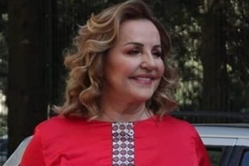 TAKMIČI SE PREKO VEZE? BEKUTA SVOJU UNUKU POZVALA U ZVEZDE GRANDA! Ona je sada deo ANINOG TIMA i izgledom ŠOKIRA!