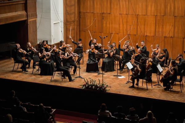 MUZIKON izvodi program ROCK & CLASSIC na Kolarcu