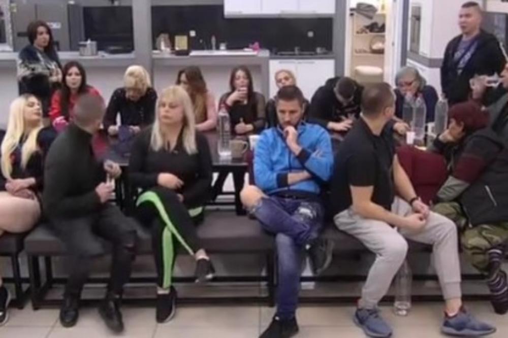 KO JE LUNIN BRAT PO ŠTROKAVOSTI? POGLEDAJTE KOGA SU ZADRUGARI ISPROZIVALI: Smrdiš, ne održavaš higijenu! (VIDEO)