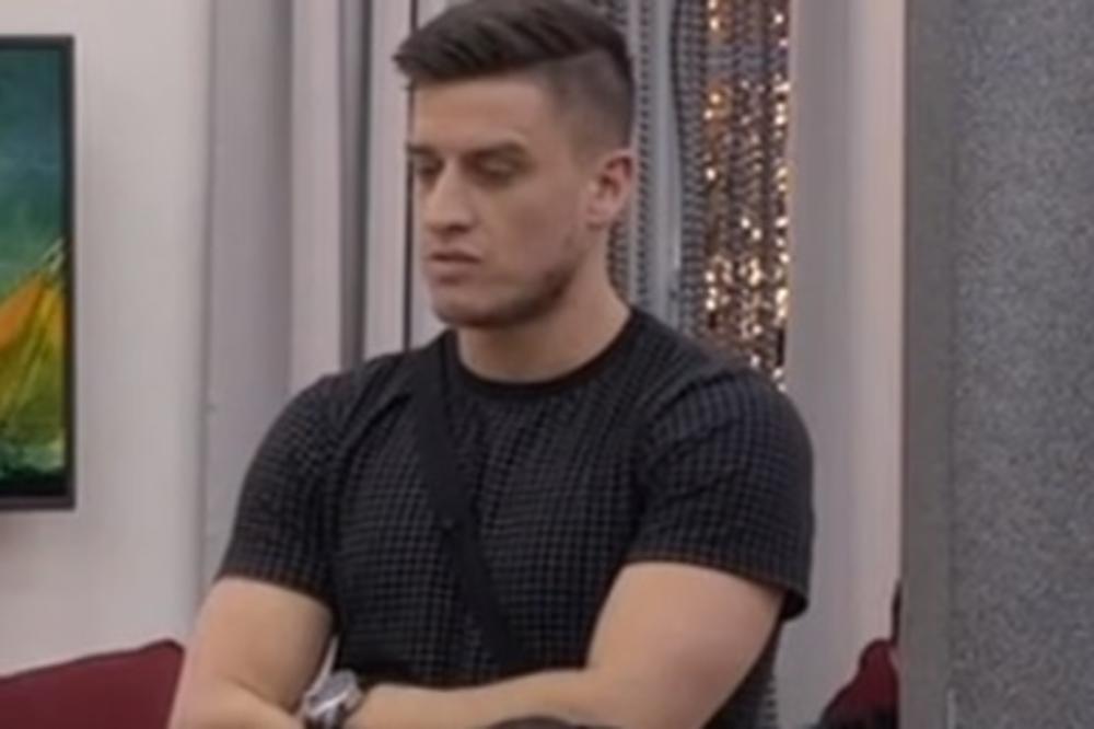 PLAŠIM SE ONOGA ŠTO BI MOGAO DA URADI: David se RASPLAKAO pred zadrugarima i PRIZNAO da se boji Čabarkape!