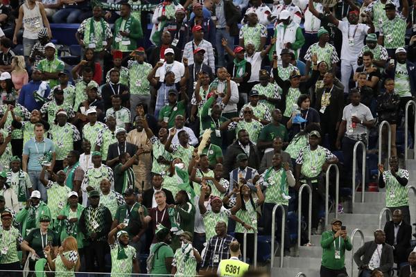 OTIŠLI NA SVETSKO PRVENSTVO I NISU SE VRATILI: Više od 5.000 navijača nisu napustili Rusiju posle Mundijala!