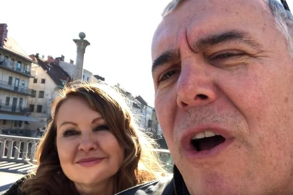 SVE JE POVRŠNO I USPUTNO, ne gleda se više u oči, već odmah među noge: Zoran Predin gađa pravo u sredu