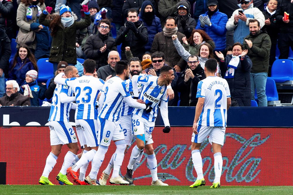 KIKS BARSELONE U BILBAU: 21-godišnji Marokanac het-trikom razbio Betis, baksuzna Sevilja iščupala bod!