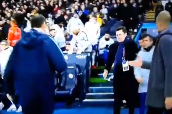 SARI ODBIO DA SE RUKUJE SA GVARDIOLOM POSLE PONIŽENJA: A u opravdanje mu ni rođena majka ne bi poverovala!