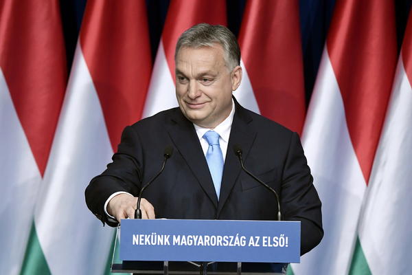 ORBAN NAJAVIO VAKCINACIJU ZA PAR DANA, DESILO SE IZNENADA: Rešen da to bude PRE BOŽIĆA!