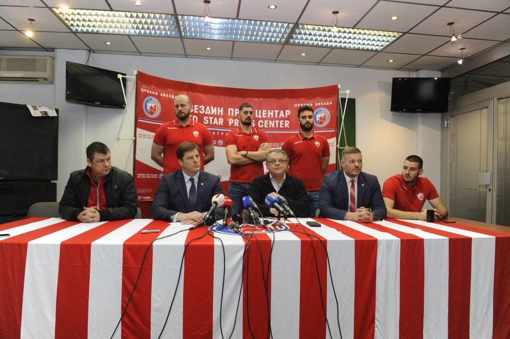 Vaterpolisti i uprava Crvene zvezde nakon napada u Splitu  