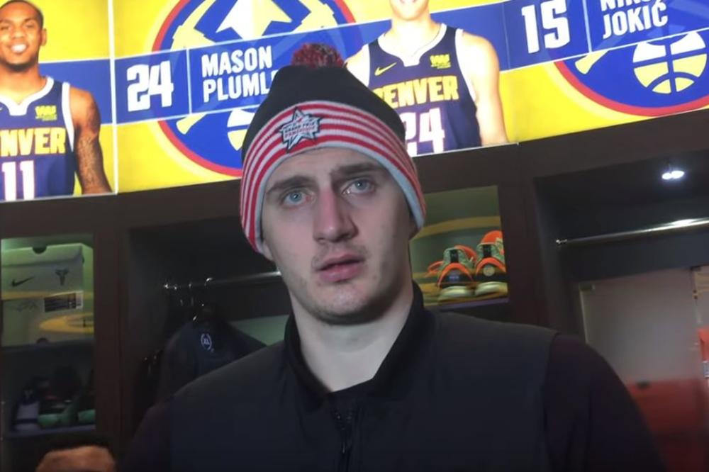 ON NI NE ZAKUCAVA, A KAMOLI DA IZVODI EGZIBICIJE: Jokić se smejao zbog Plamlijevog pokušaja da mu baci alej-up!