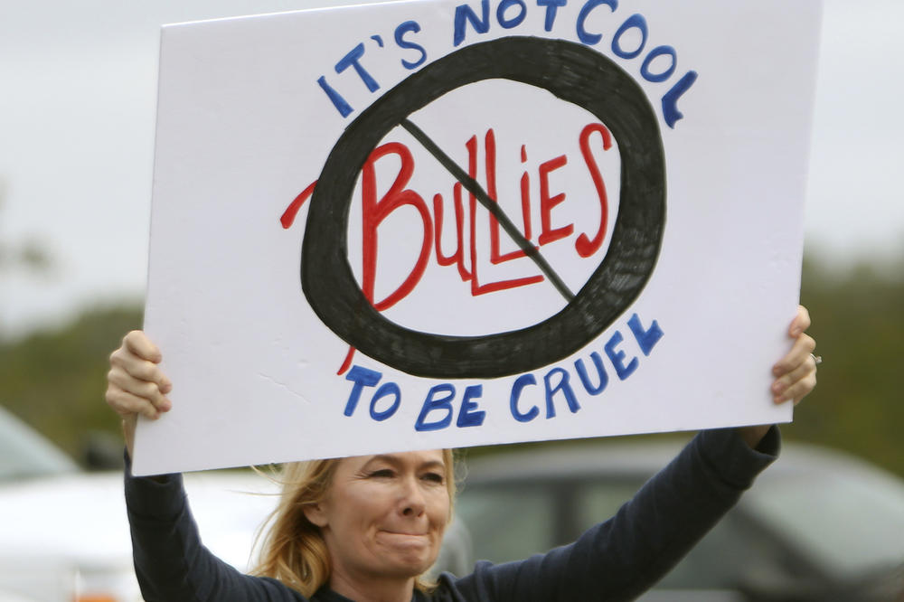 MEDIJSKI SKANDAL TRESE FRANCUSKU! Novinari masovno dobijaju otkaze, nakon što je otkrivena sramna TAJNA GRUPA