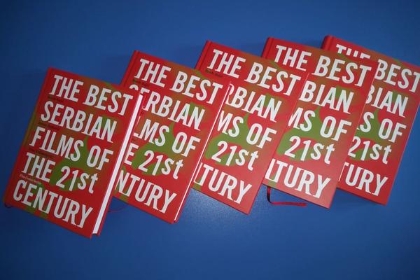 Knjiga THE BEST SERBIAN FILMS OF THE 21st CENTURY i na engleskom