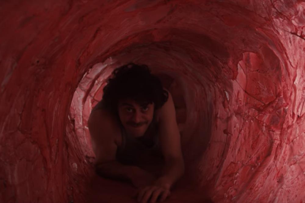 Nežni Dalibor ima novi singl i spot NE MISLIM