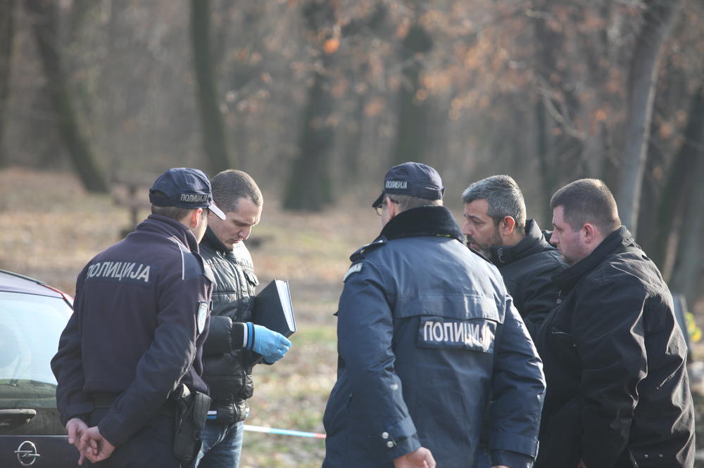 NE MOGU VIŠE DA PODNESEM KRITIKE: Dečak (12) ostavio POTRESNO OPROŠTAJNO PISMO, pa pucao SEBI U USTA