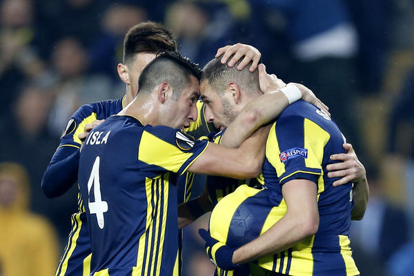 FENERBAHČEVIĆ: Turski velikan dovodi bivše igrače Partizana!