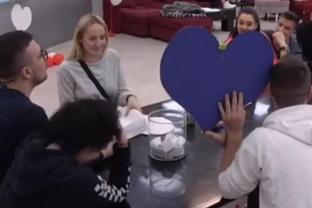 NAŠ POZNATI VODITELJ SE BESNO OBRATIO SVIMA! Imao veliku svađu sa doktorom, zahteva odmah jednu bitnu stvar