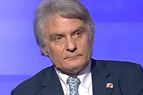 DULE SAVIĆ PODRŽAO RUSE?! Majica sa slovom Z - Odvratni, truli zapad će doživeti PORAZ! (FOTO)