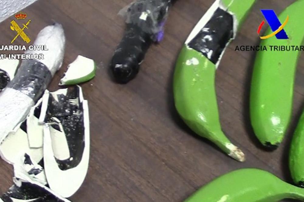 ALBANSKA MAFIJA U NEMAČKU JE KRIJUMČARILA 2 TONE KOKAINA: Bio je sakriven u BANANAMA, a ovako su ih otkrili!