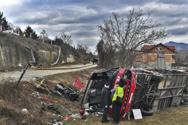 ROĐENOM BRATU NASTRADALOG VOZAČA AUTOBUSA PREPUKLO SRCE OD TUGE: Cela porodica zavijena u CRNO ZBOG 1 TORBE