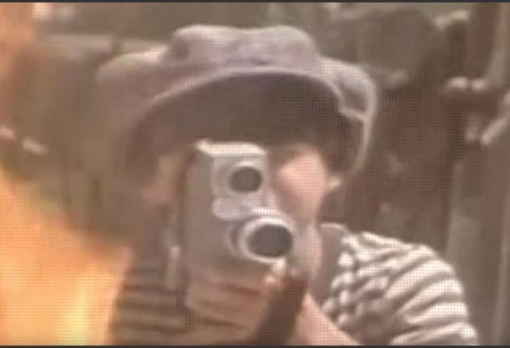 Iz filma Tri karte za Holivud 