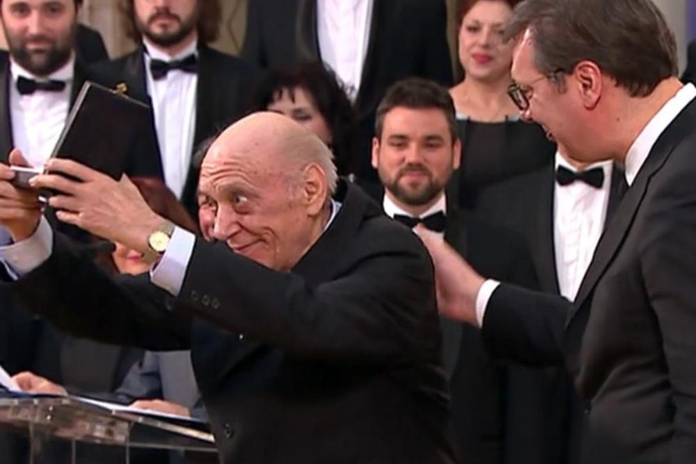 KOMUNISTI GA PROGNALI : Kad se vratio ODUZELI MU PASOŠ! Ali ništa nije moglo da smanji njegovu popularnost