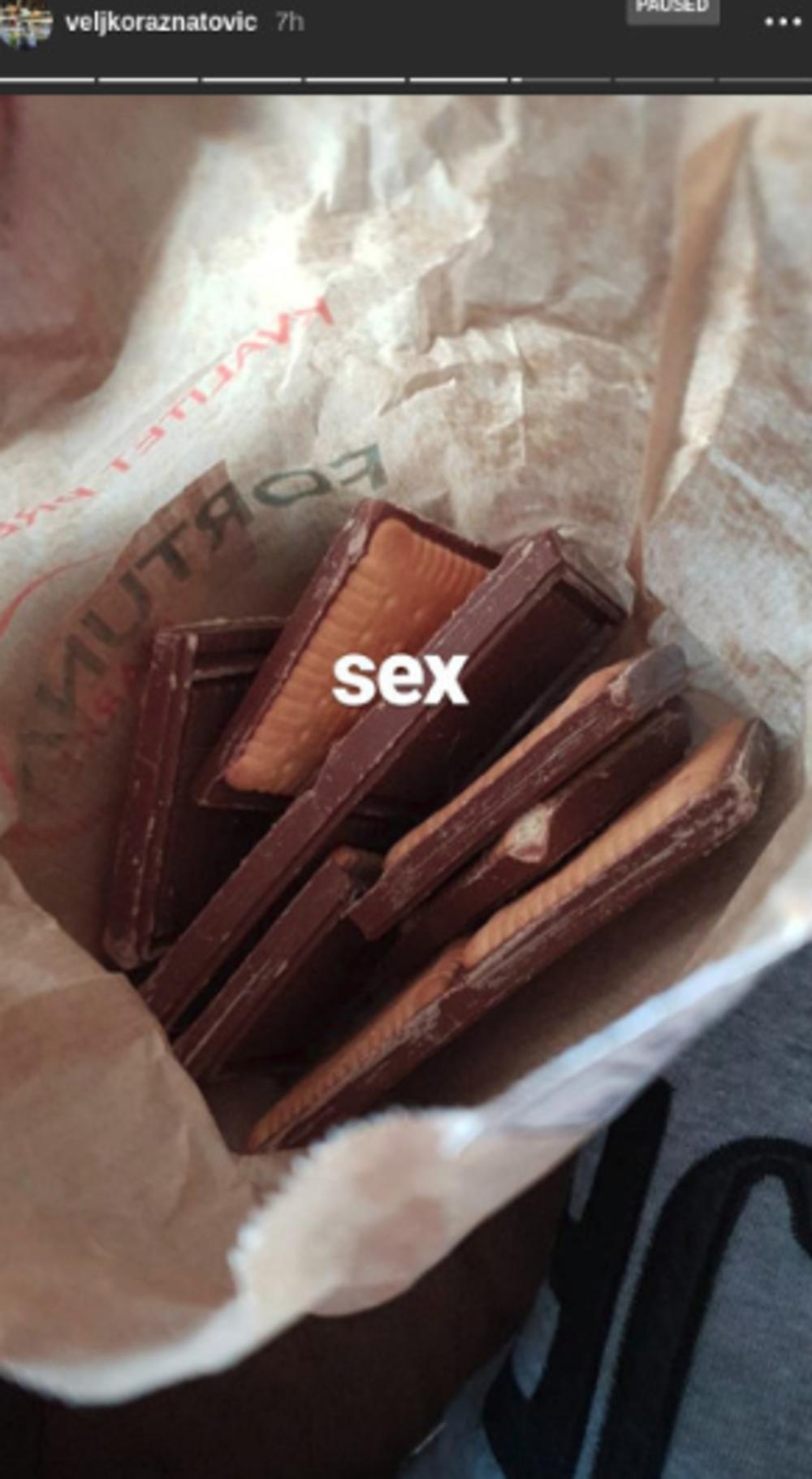 Oglasio se Veljko Ražnatović 