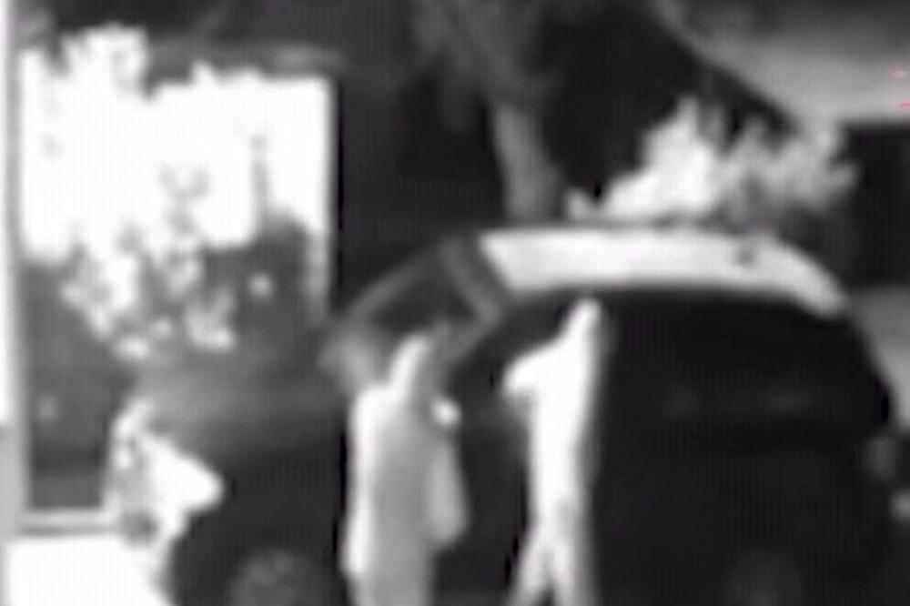 DVOJICA ZAPALILA DŽIP, A ONDA JE ODJEKNULA EKSPLOZIJA! Drama na Banovom Brdu (FOTO)