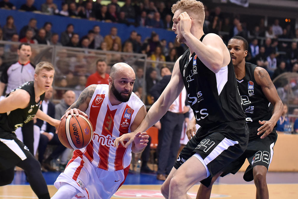 LENDEJL O SLOBODNIM BACANJIMA KOJA SU PARTIZANU DONELA TROFEJ RADIVOJA KORAĆA: Izvinite što psujem, ali...