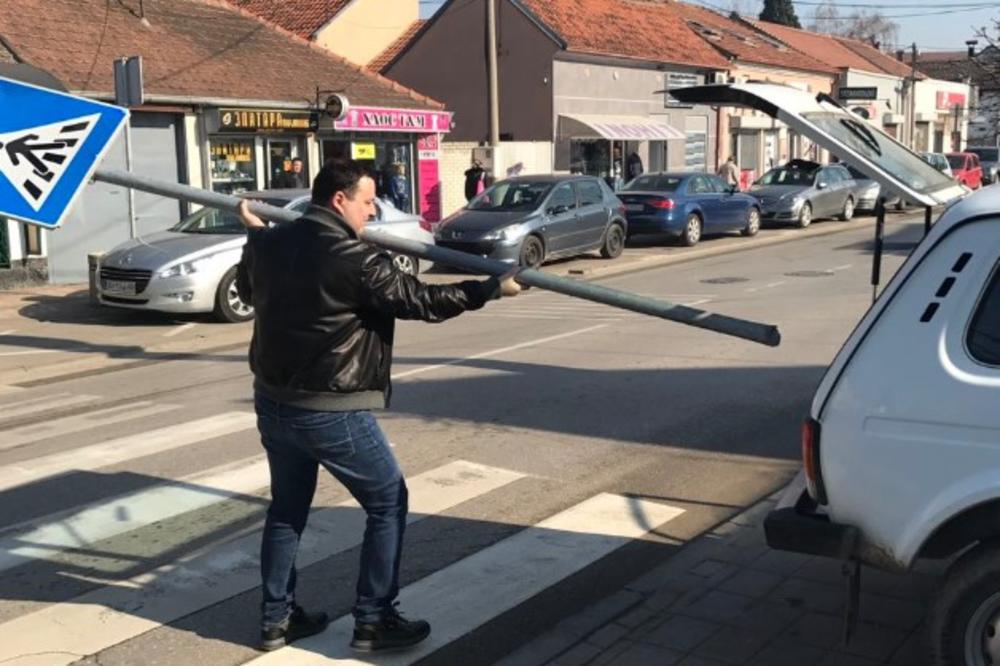 ČUČKOVIĆ SAKUPLJA ZNAKOVE PO OBRENOVCU! Jedni ga hvale, drugi kude: Političar vežba hod po žici za cirkuski nastup